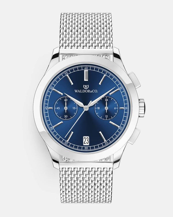 A round mens watch in rhodium-plated silver from Waldor & Co. with blue sunray dial and a second hand. Seiko movement. The model is Chrono 44 Sardinia 44mm.