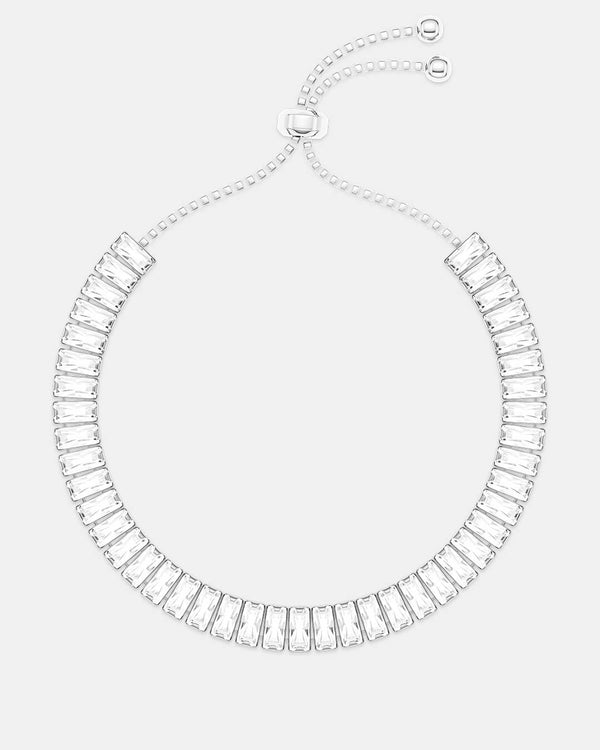 A polished stainless steel chain in silver from Waldor & Co. One size. The model is Talia Diamond Chain Polished